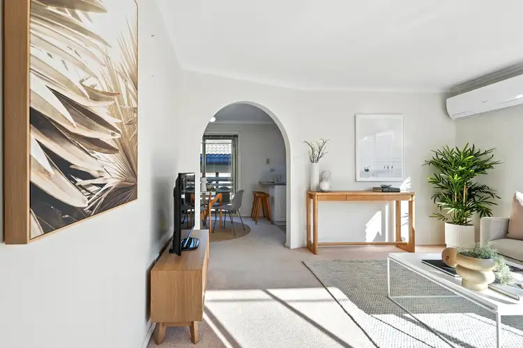 Fourth view of Homely unit listing, 2/4-6 Katrina Court, Lindisfarne TAS 7015