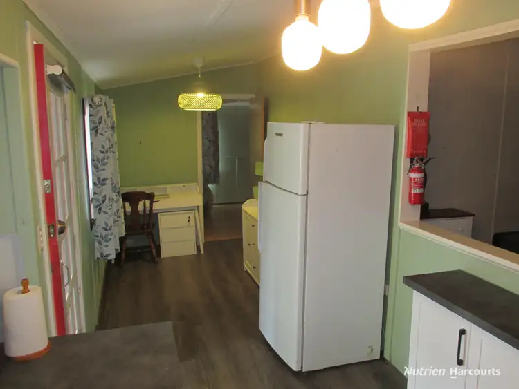 Fourth view of Homely house listing, 5 Arthur Street, Varley WA 6355
