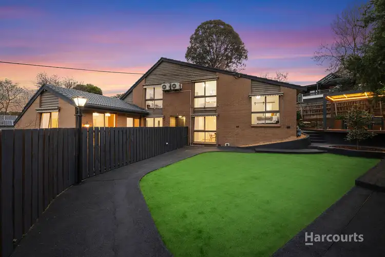 Second view of Homely house listing, 5 Crisp Court, Vermont VIC 3133