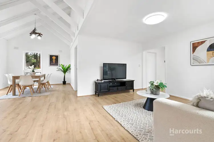 Sixth view of Homely house listing, 5 Crisp Court, Vermont VIC 3133