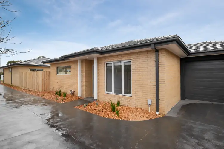 2/7 Rankin Road, Hastings VIC 3915