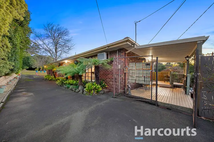 9 Carnarvon Avenue, The Basin VIC 3154