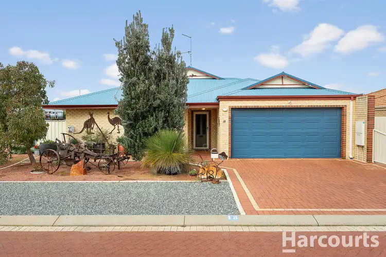 Second view of Homely house listing, 18 Astrolabe Lane, Falcon WA 6210