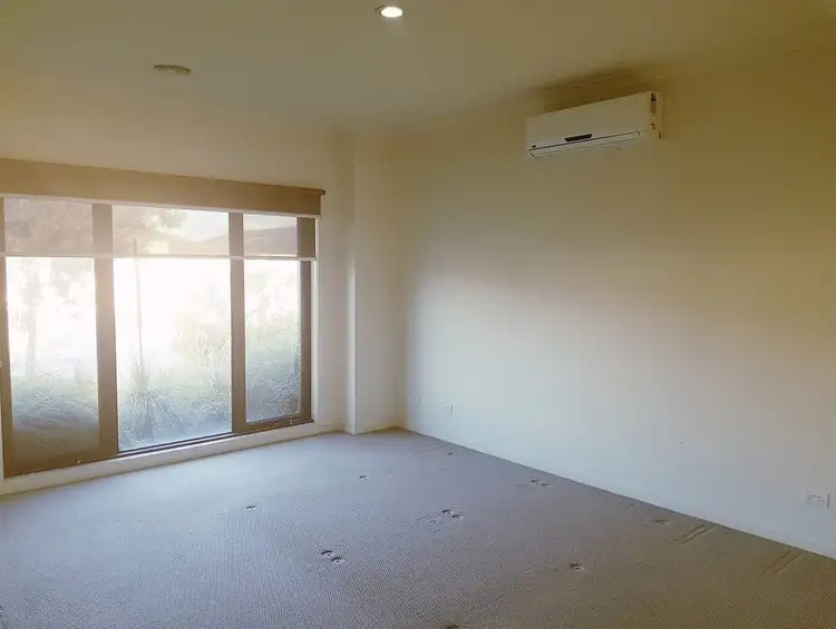 Second view of Homely house listing, 14 Pearl Drive, Craigieburn VIC 3064
