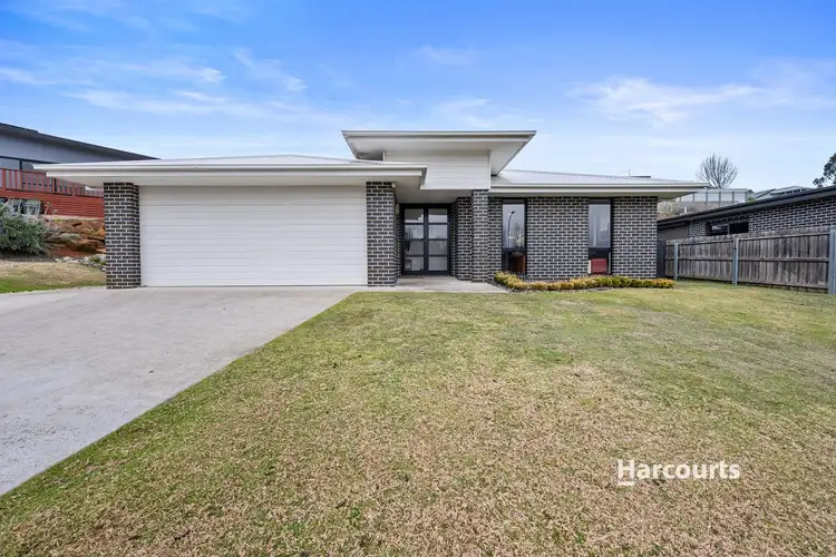 19 Washington Drive, Stony Rise TAS 7310