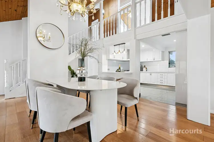 Fourth view of Homely house listing, 1 Parkleigh Court, Vermont South VIC 3133