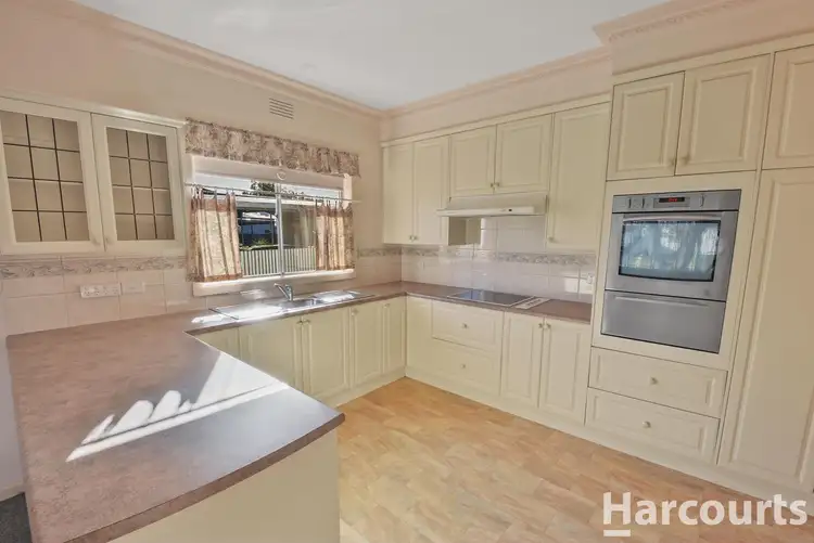 Fourth view of Homely house listing, 28 Alexander Avenue, Horsham VIC 3400