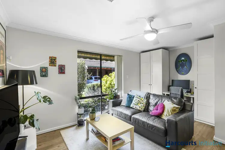 Fifth view of Homely villa listing, 4/27 Moore Street, Dianella WA 6059
