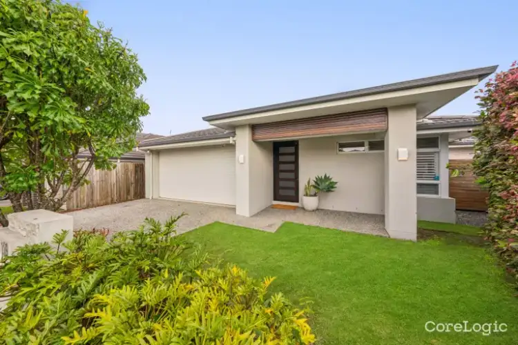 19 Angliss Cct, Thornlands QLD 4164