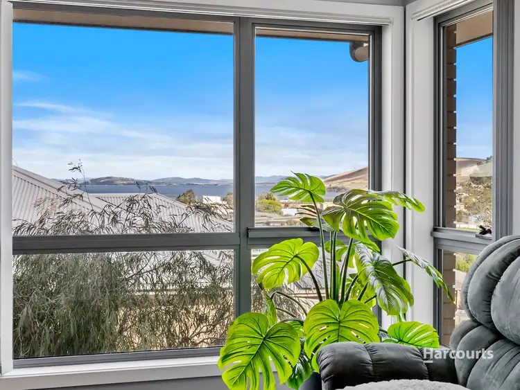Fifth view of Homely villa listing, 2/5 Kernot Close, Oakdowns TAS 7019
