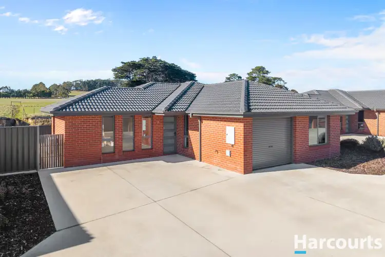 2/16 Paulownia Street, Latrobe TAS 7307