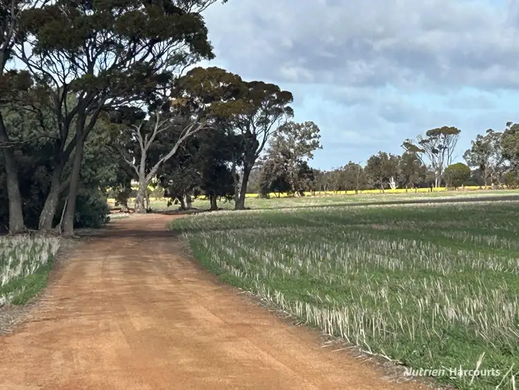 . "Red Hill", Bagnalls Road, Dumbleyung WA 6350