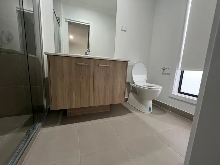 Third view of Homely house listing, 5 Leadbeater Drive, Wollert VIC 3750