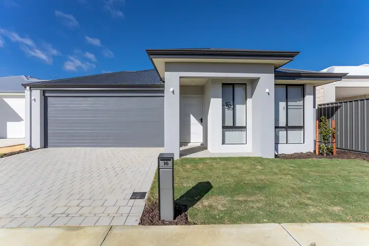 16 Condamine Street, Hilbert WA 6112