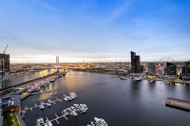 912/3 Aquitania Way, Docklands VIC 3008