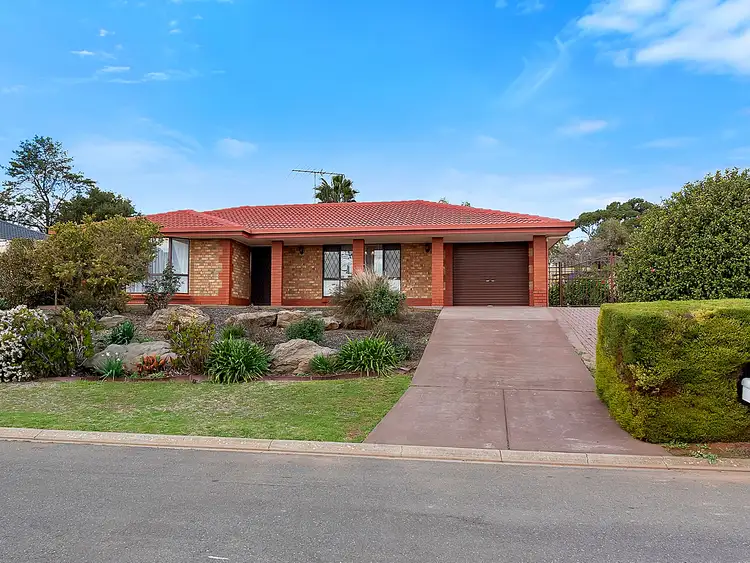 21 Gunnawarra Crescent, Craigmore SA 5114