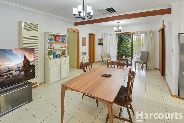 Sixth view of Homely house listing, 4 Elwin Court, Horsham VIC 3400