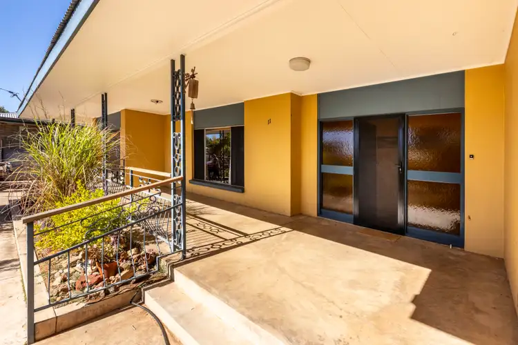 11 Crann Street, Gillen NT 870