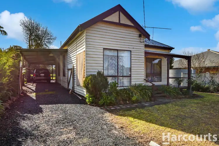 32 Elizabeth Street, Edenhope VIC 3318