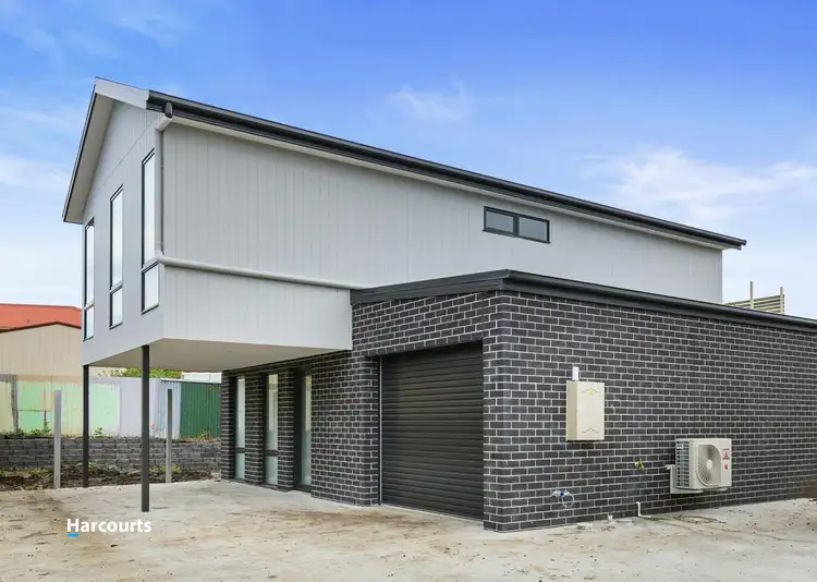 2/118 Howard Road, Glenorchy TAS 7010