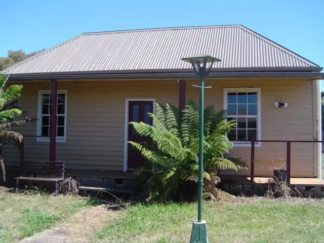 85b George Street