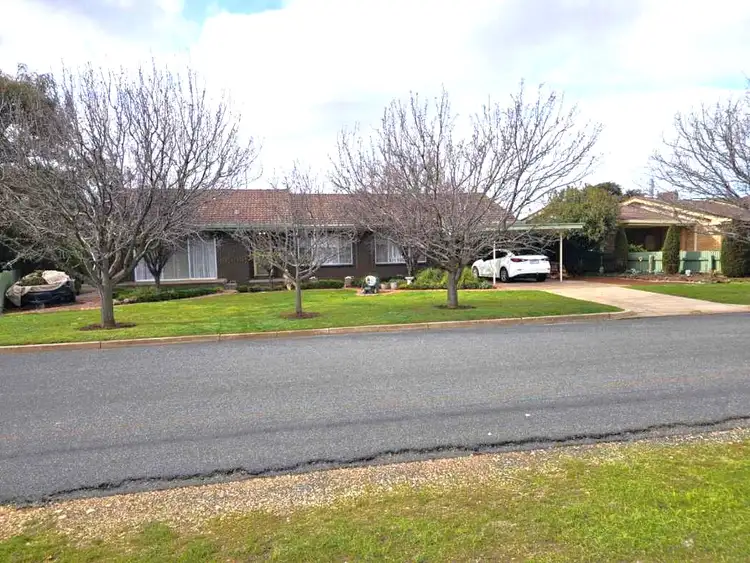 23 Mccracken Avenue, Donald VIC 3480