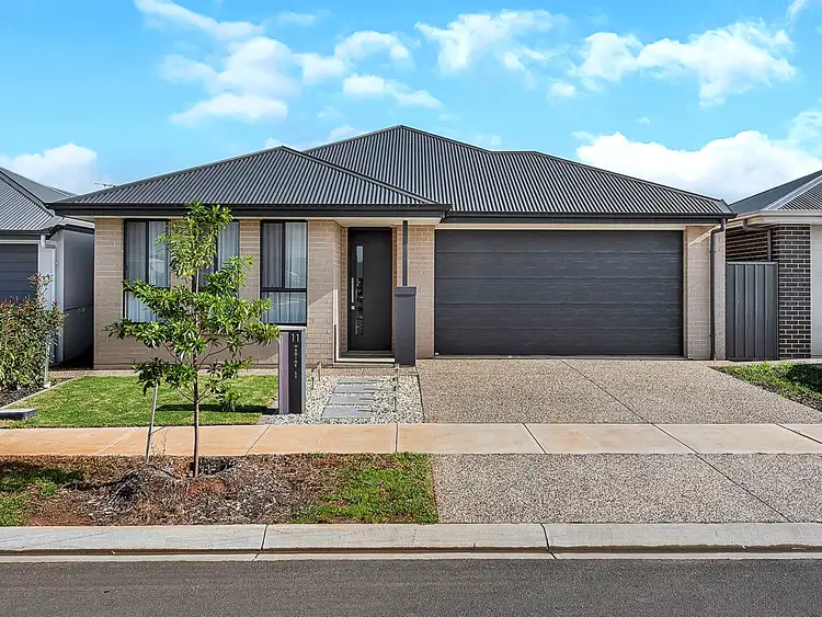 11 Nadine Street, Munno Para SA 5115