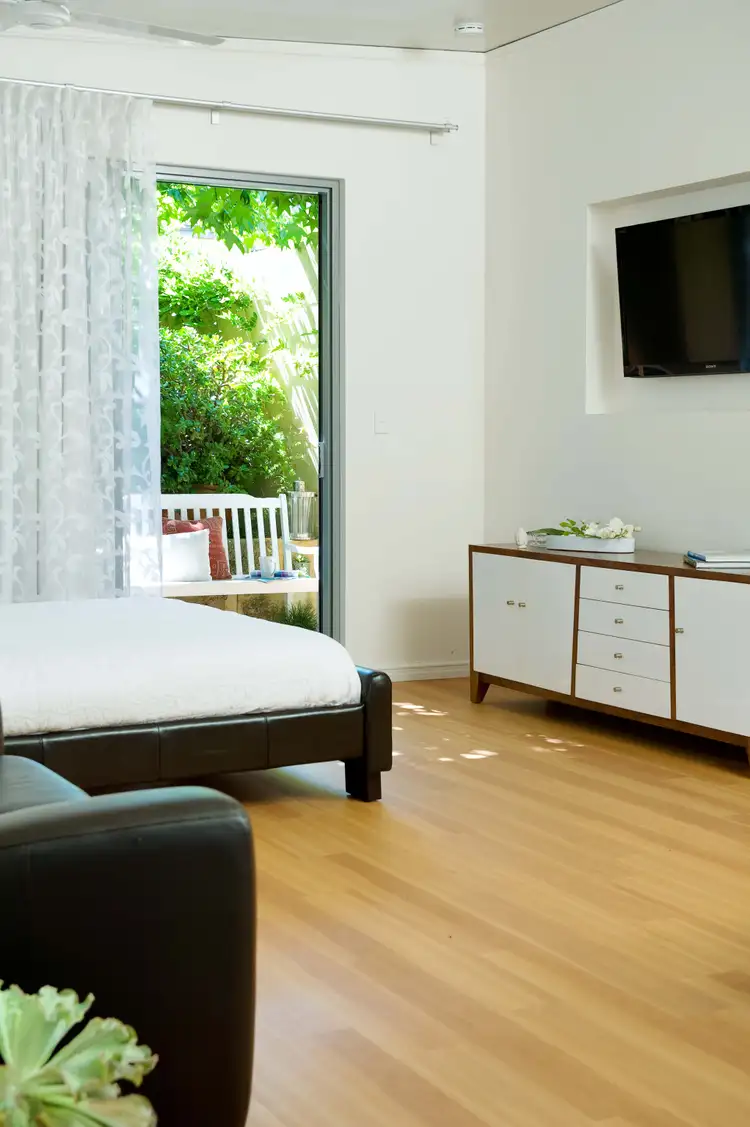 19 Ferguson Street, Alfred Cove WA 6154