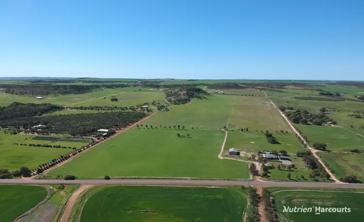 1824 Chapman Valley Road, Narra Tarra WA 6532
