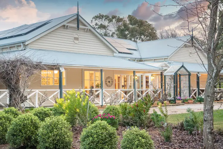 120 Murray Road, Oakbank SA 5243