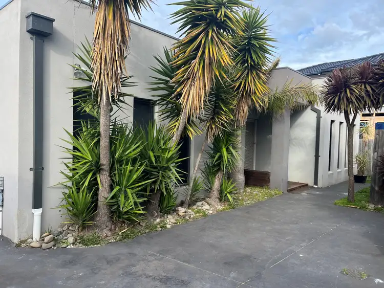 8A Coorong Court, Meadow Heights VIC 3048