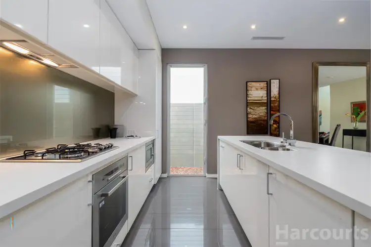 Sixth view of Homely house listing, 24 Dunlin Way, Coodanup WA 6210
