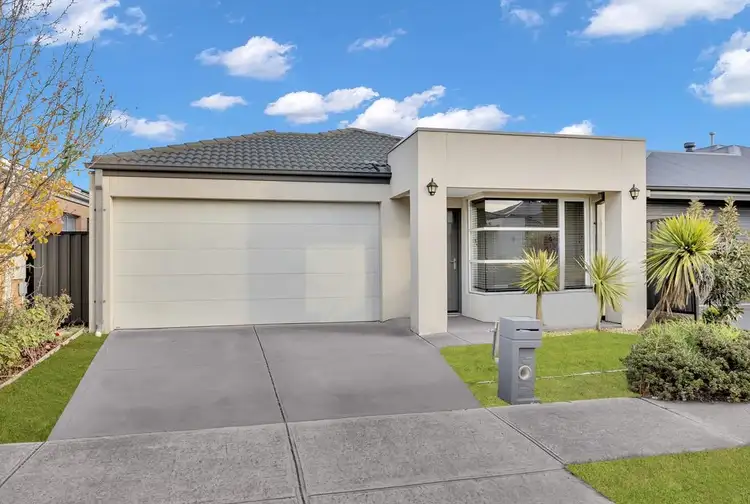 11 Pioneer Street, Craigieburn VIC 3064