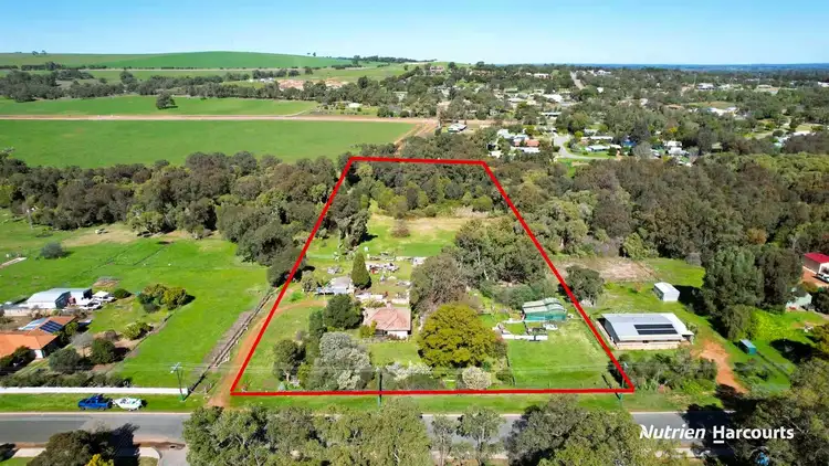 5 Fraser Street, Gingin WA 6503