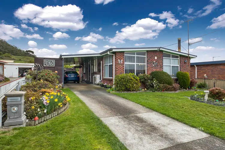 10 Hogarth Road, Sulphur Creek TAS 7316