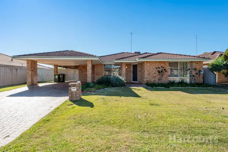 30 Sunningdale Chase, Meadow Springs WA 6210