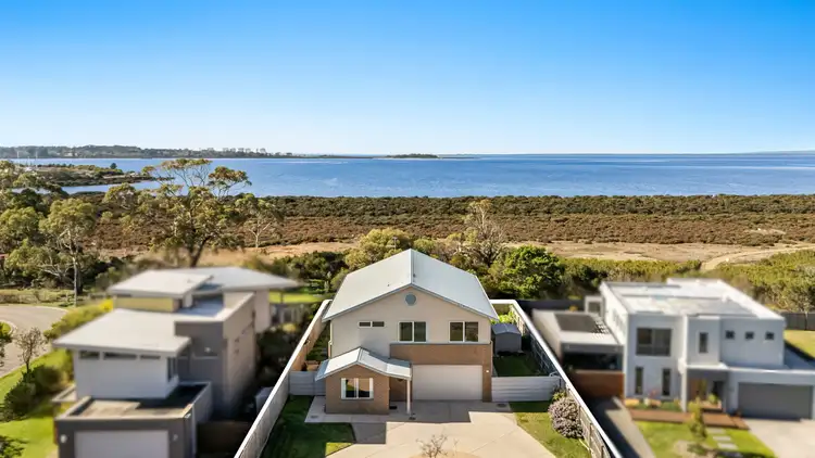68 Warranqite Crescent, Hastings VIC 3915