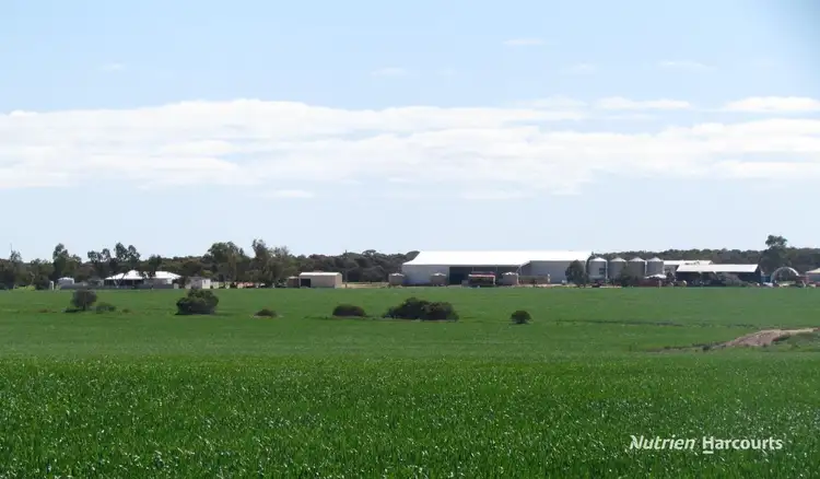 1518 Forte Road, Latham WA 6616