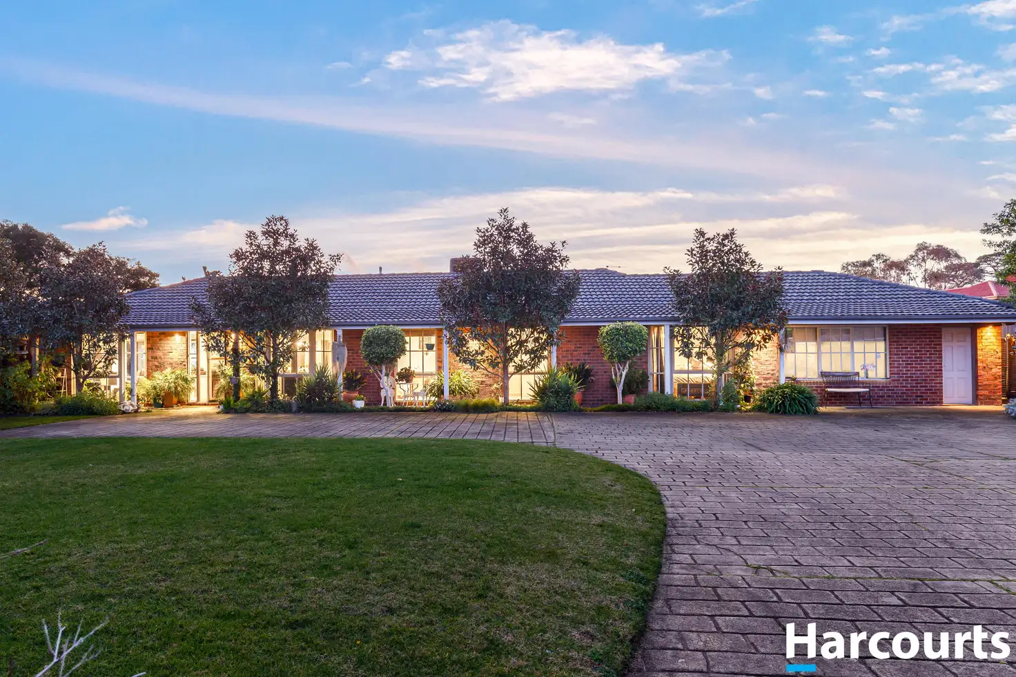 Main view of Homely house listing, 10 Farmillo Court, Lysterfield VIC 3156