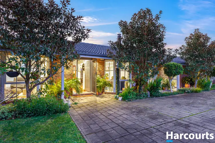 Second view of Homely house listing, 10 Farmillo Court, Lysterfield VIC 3156