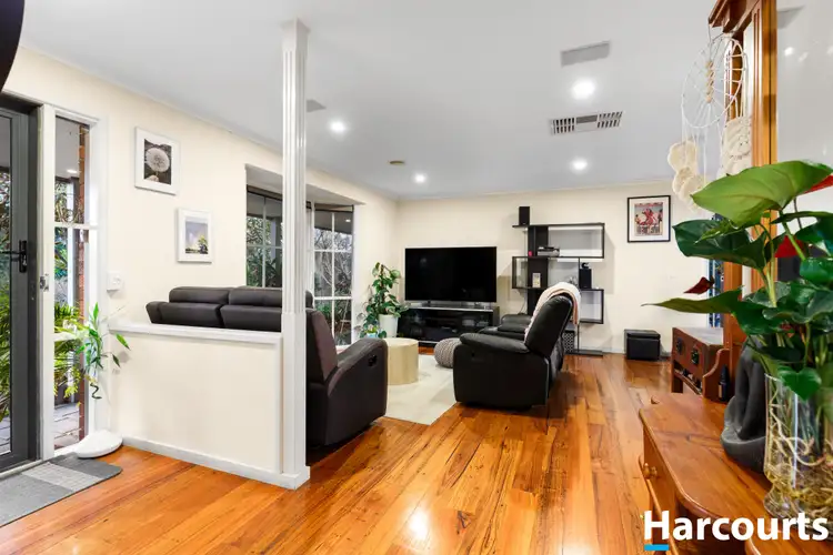 Fifth view of Homely house listing, 10 Farmillo Court, Lysterfield VIC 3156