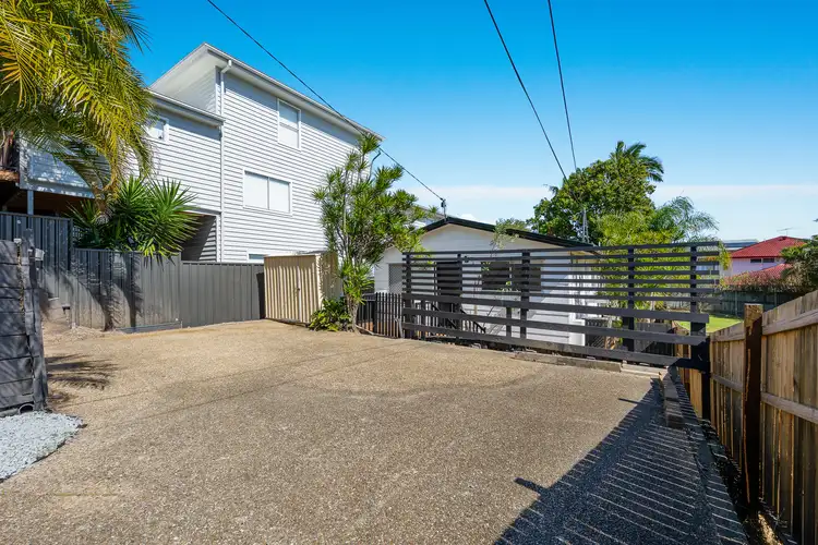 98 Hawthorne Road, Hawthorne QLD 4171