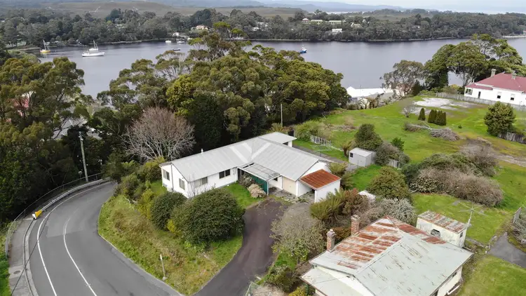 1 Harvey Street, Strahan TAS 7468