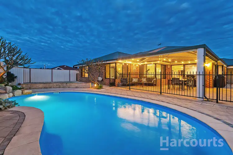 18 Regina Loop, Currambine WA 6028