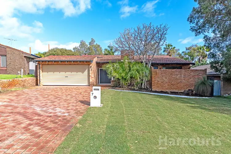 7 Goollelal Drive, Kingsley WA 6026