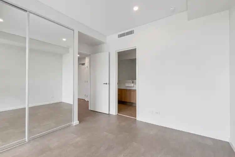 Sixth view of Homely apartment listing, 305/8 Macrae Road, Applecross WA 6153