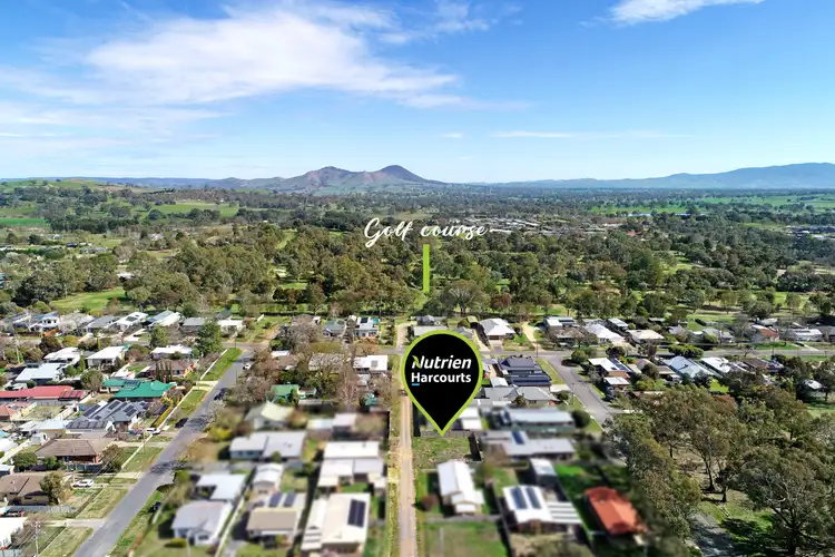 4 Church Street, Mansfield VIC 3722