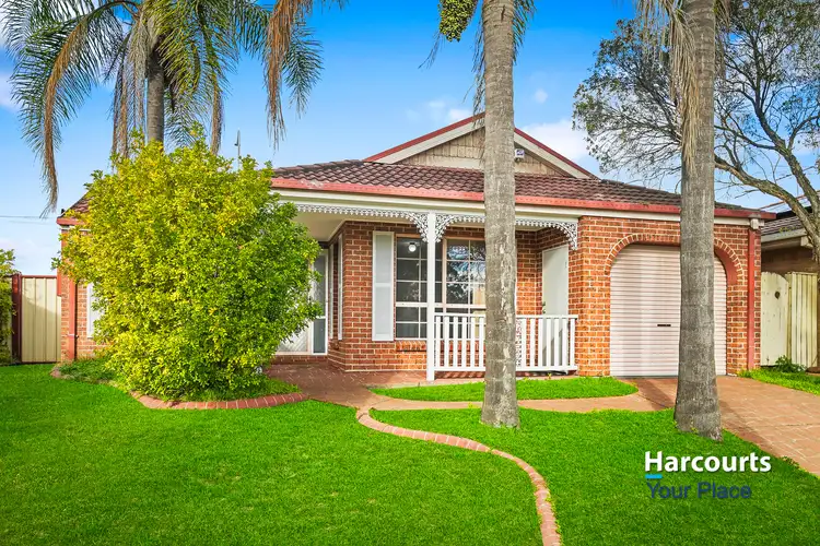 17 Hague Place, Oakhurst NSW 2761