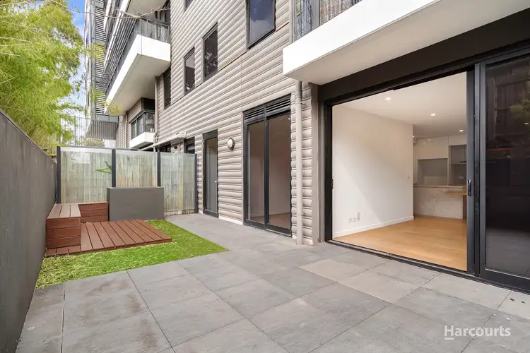G02/5 Sovereign Point Court, Doncaster VIC 3108