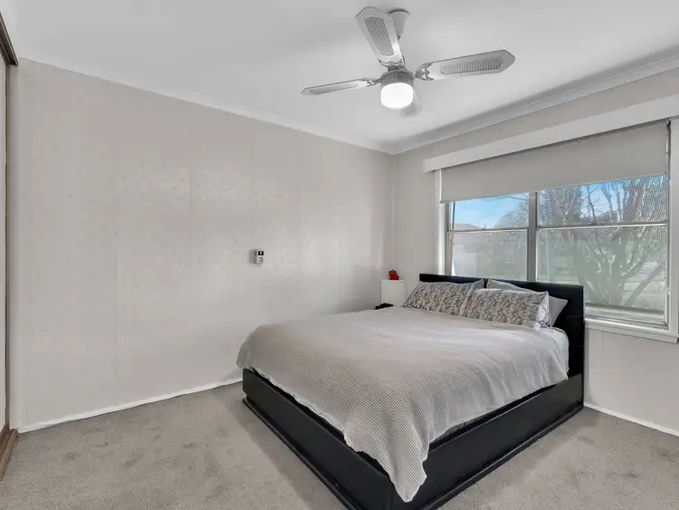 Sixth view of Homely house listing, 1 Hallett Crescent, Wangaratta VIC 3677